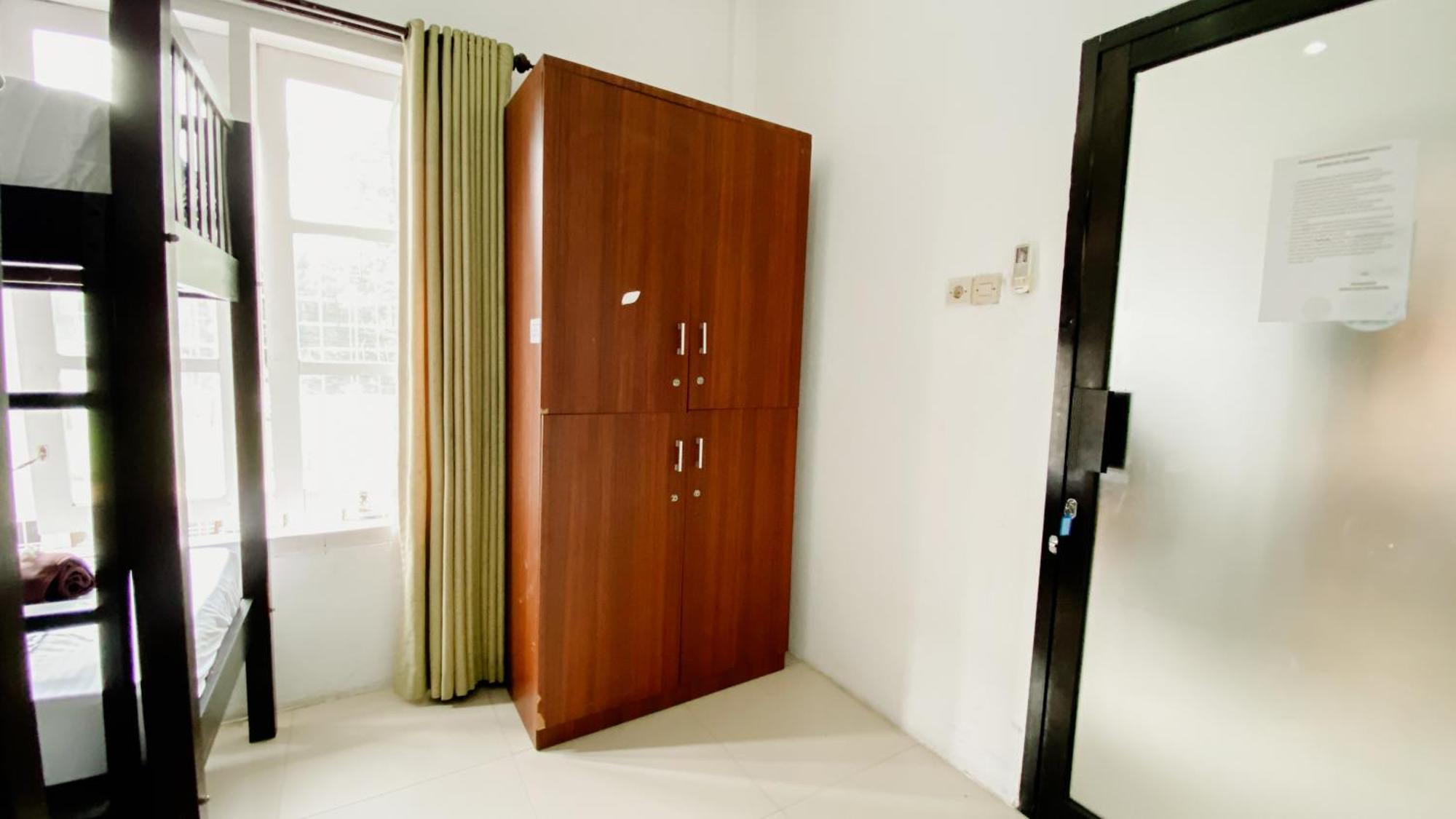 Dormitory Tourism Sritanjung Banyuwangi By Gajahsora Management Buitenkant foto